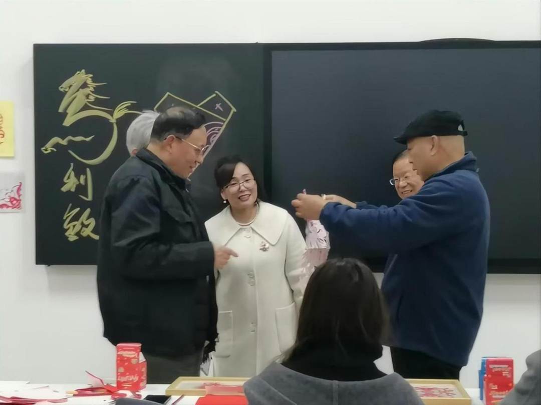 图示, 示意图

中度可信度描述已自动生成:ver1